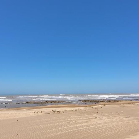 Bel Appartement Avec Vue Sur Mer Sidi Rahal Sidi Rahal  Bagian luar foto